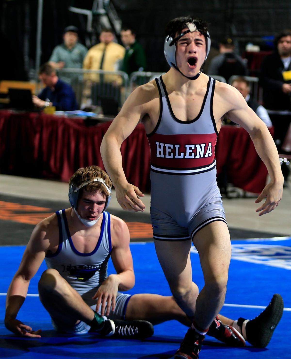 Manibusan upsets Bushfield, earns IR Wrestler of the Year ...