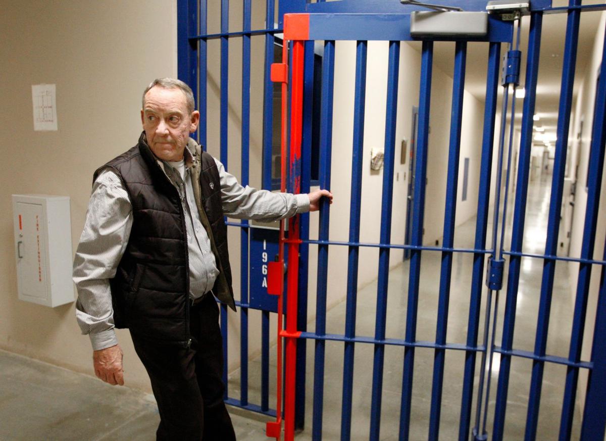 Hardin jail struggles to 40 million in debt State