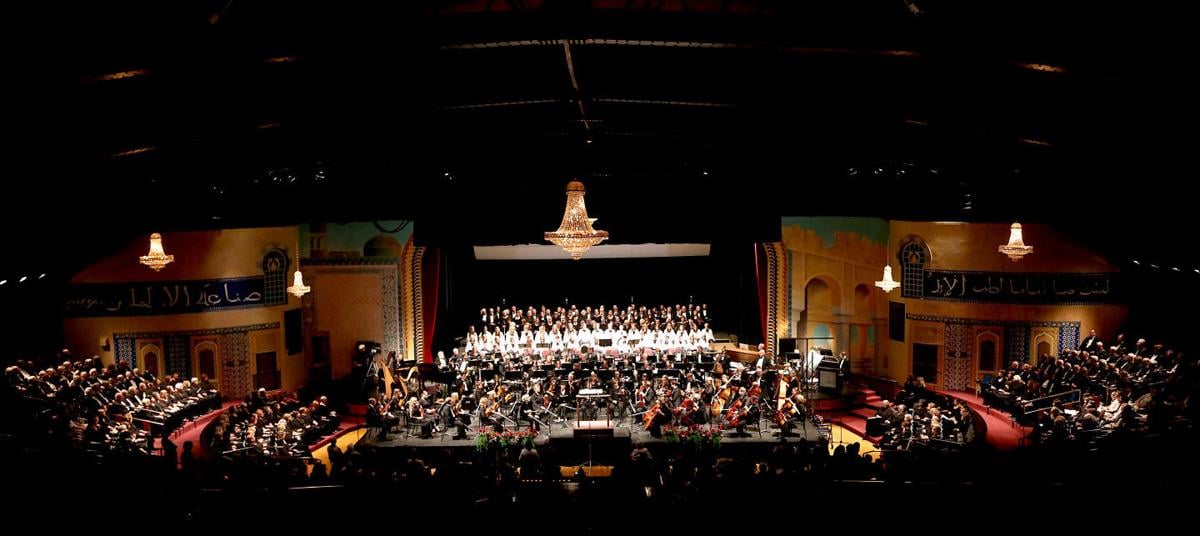 A long time ago in a galaxy far, far away Helena Symphony performs