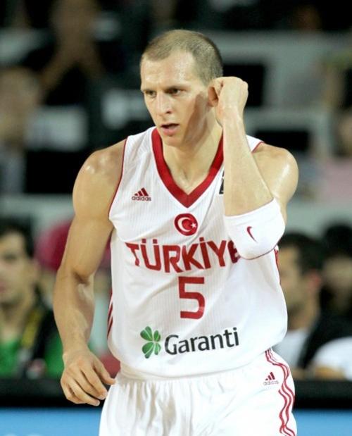 Former Carroll Standout Makes Mark Playing Basketball In Turkey