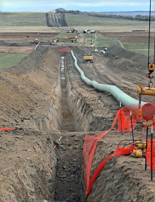 Dakota Access Pipeline still moving oil despite shutdown order | State & Regional | helenair.com