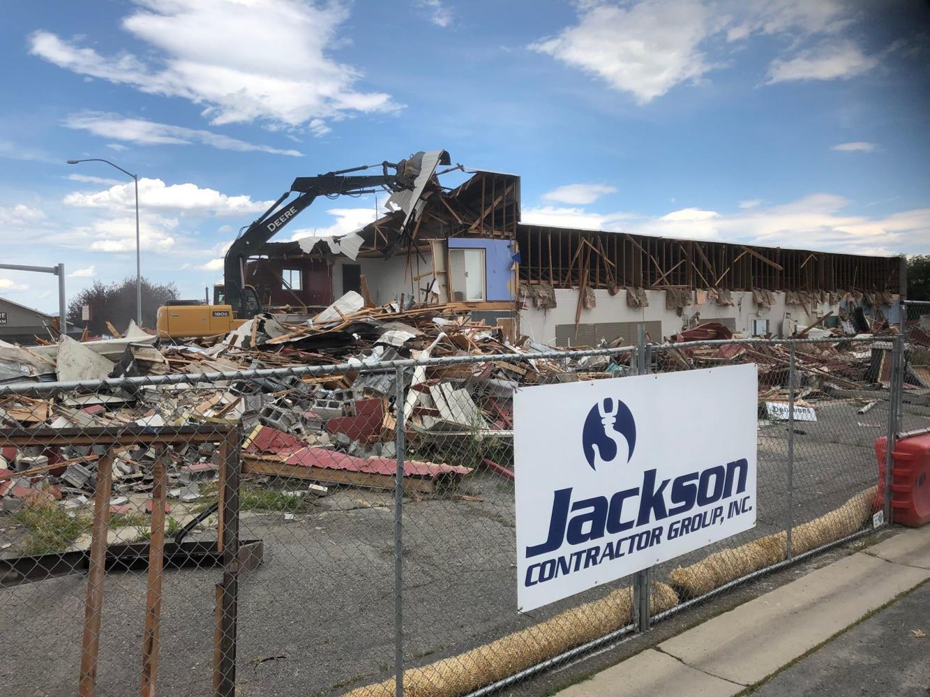 Photo Helena Industries Thrift Store coming down