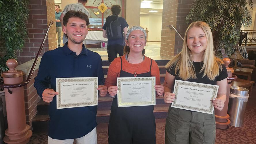 Carroll College Honors Students for Exemplary Service