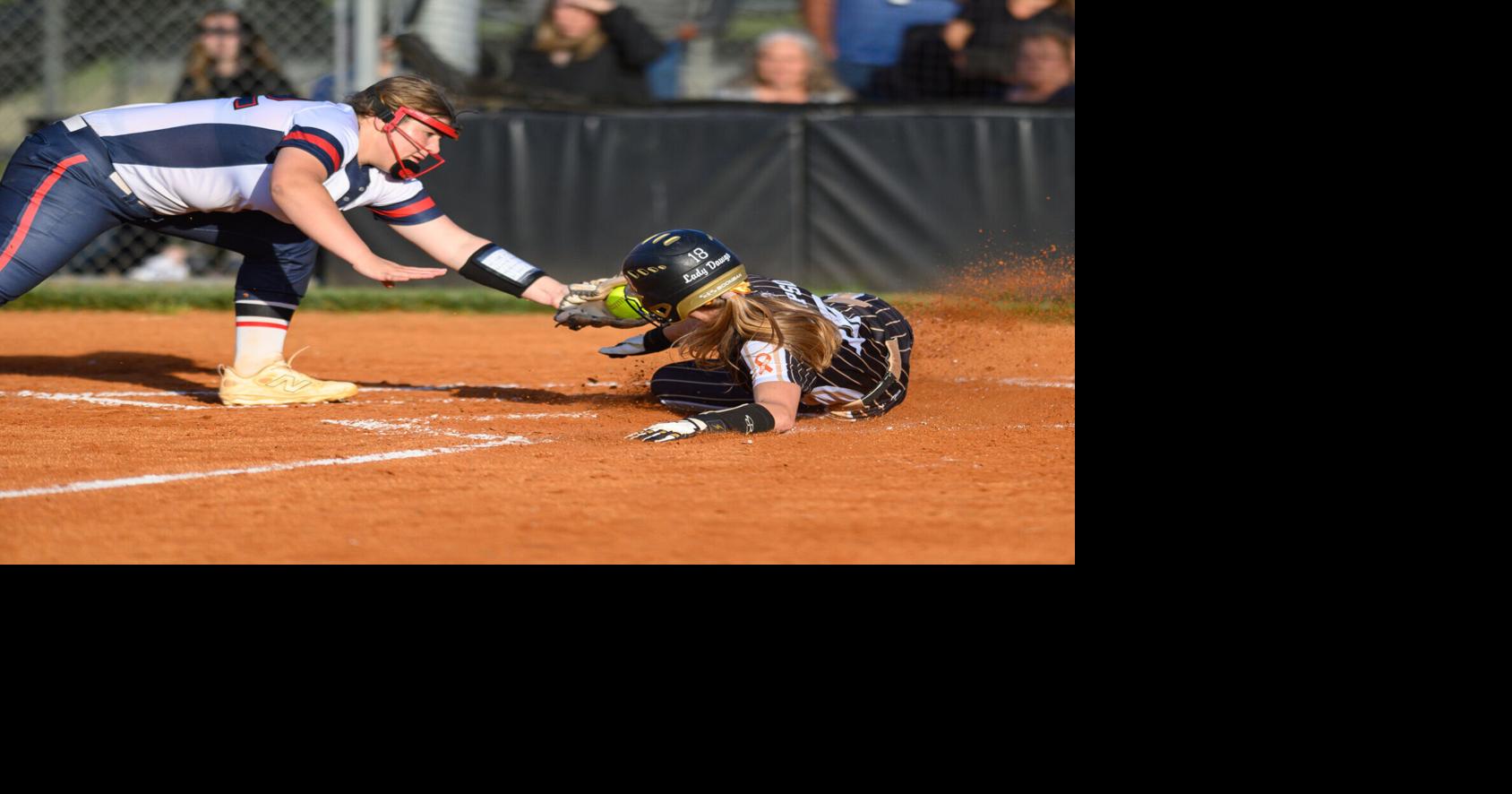 Lady Cavs’ rally falls just short in Celina | Sports | herald-citizen.com