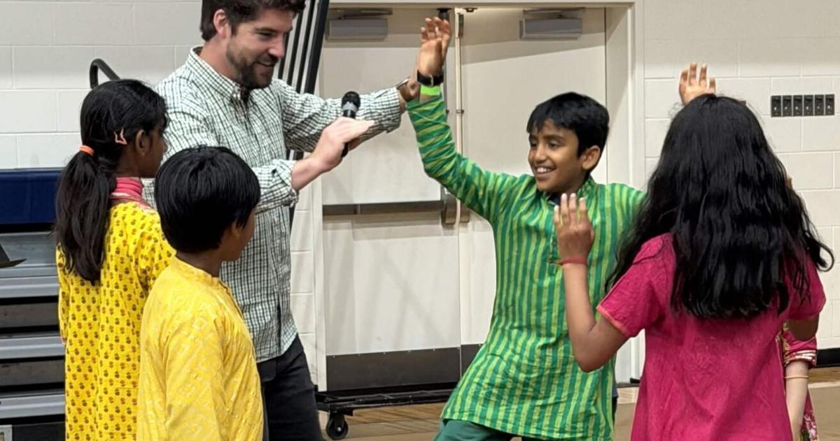 Inaugural Cultural Festival brings snapshots of the world to Warren County