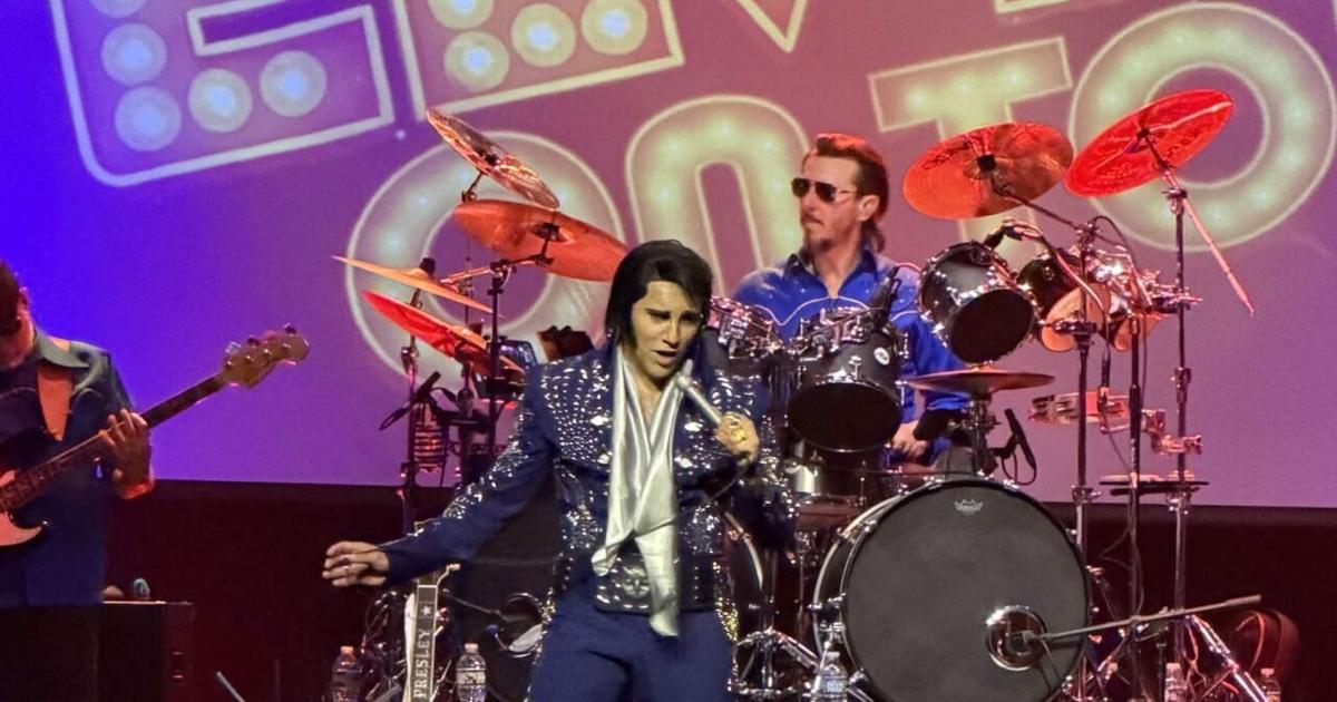 Ultimate Elvis Cote
