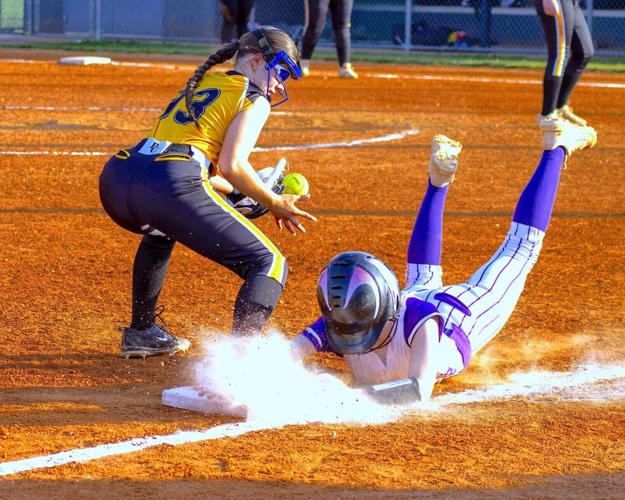 MHS softball dominates Pickett County | Sports | herald-citizen.com