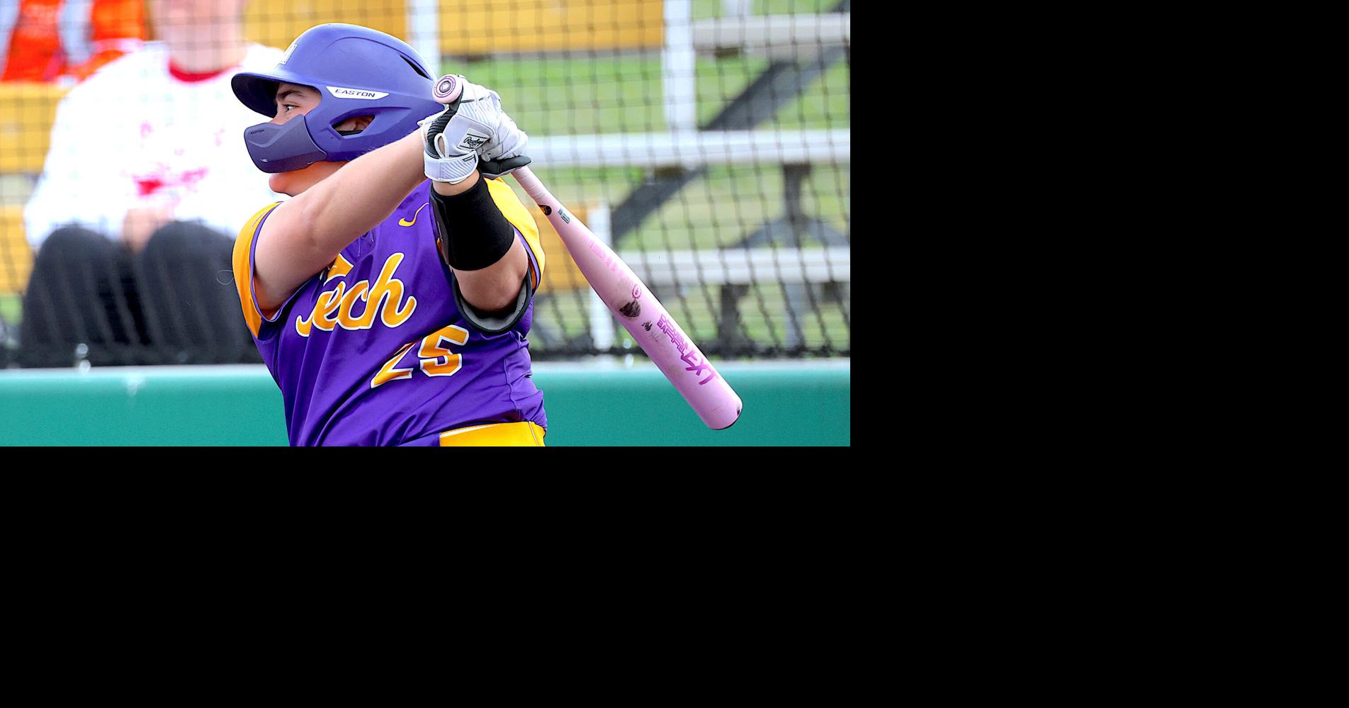 Tech softball ends WIU series with dominant road win