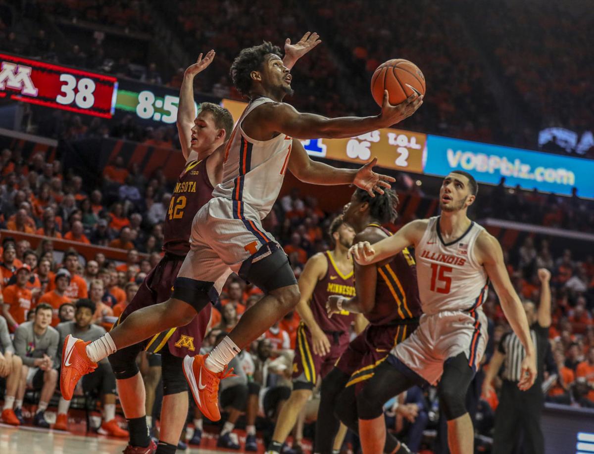 No 19 Illinois Basketball Holds Off Minnesota For 7th Straight