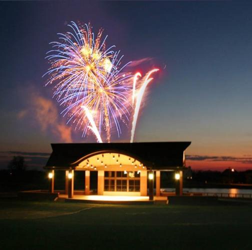 Fireworks at Fletcher Park