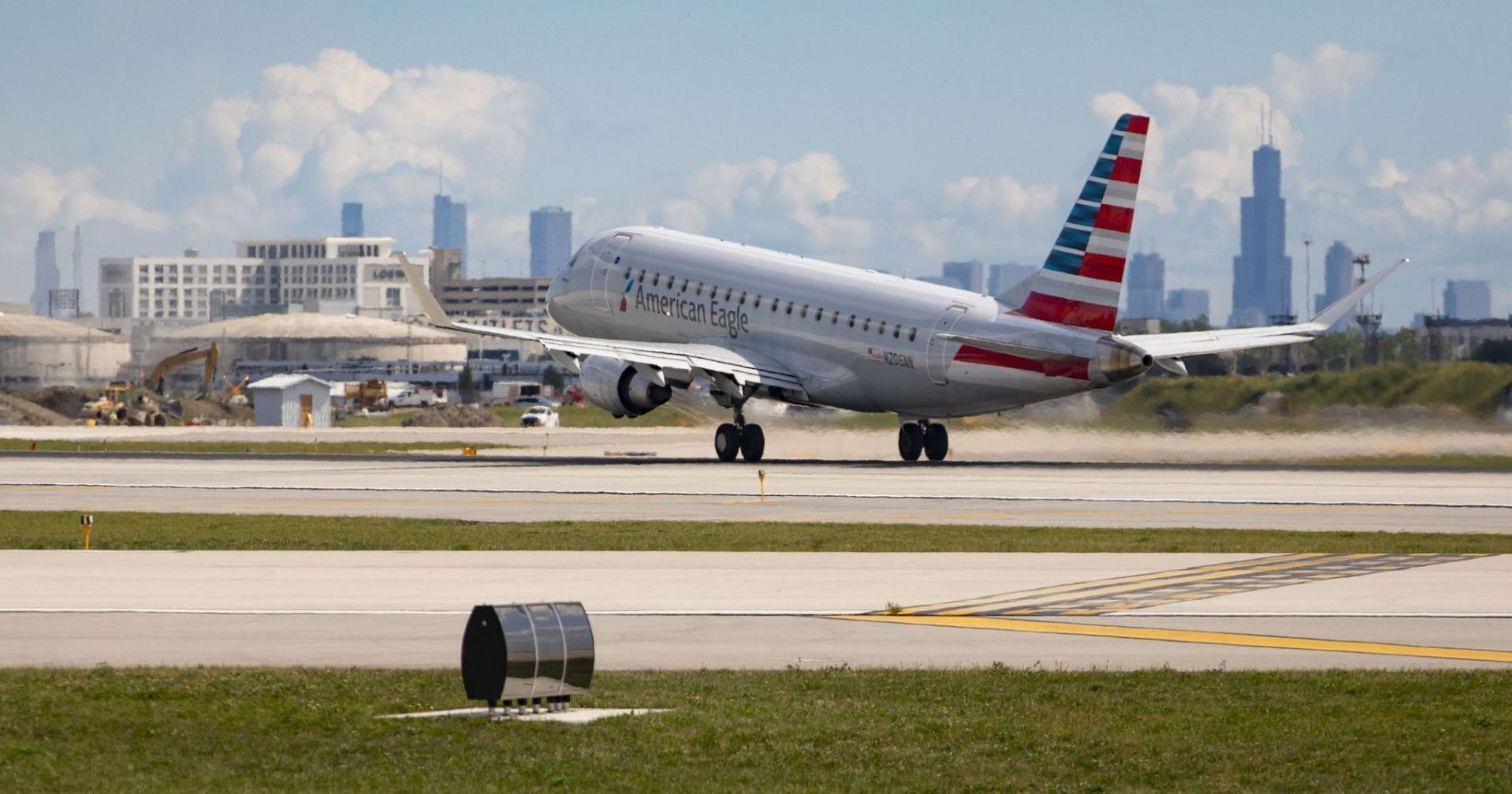 FAA investigating after 2 regional aircraft clip wings at O'Hare - Vimarsana News