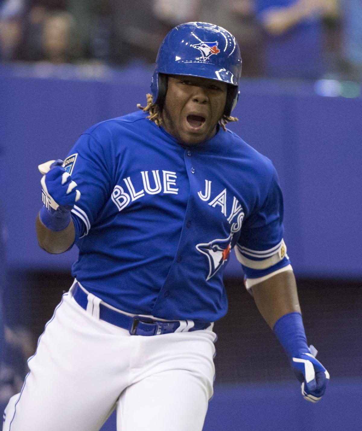 Home run from Vladimir Guerrero Jr. beats Cardinals in ...