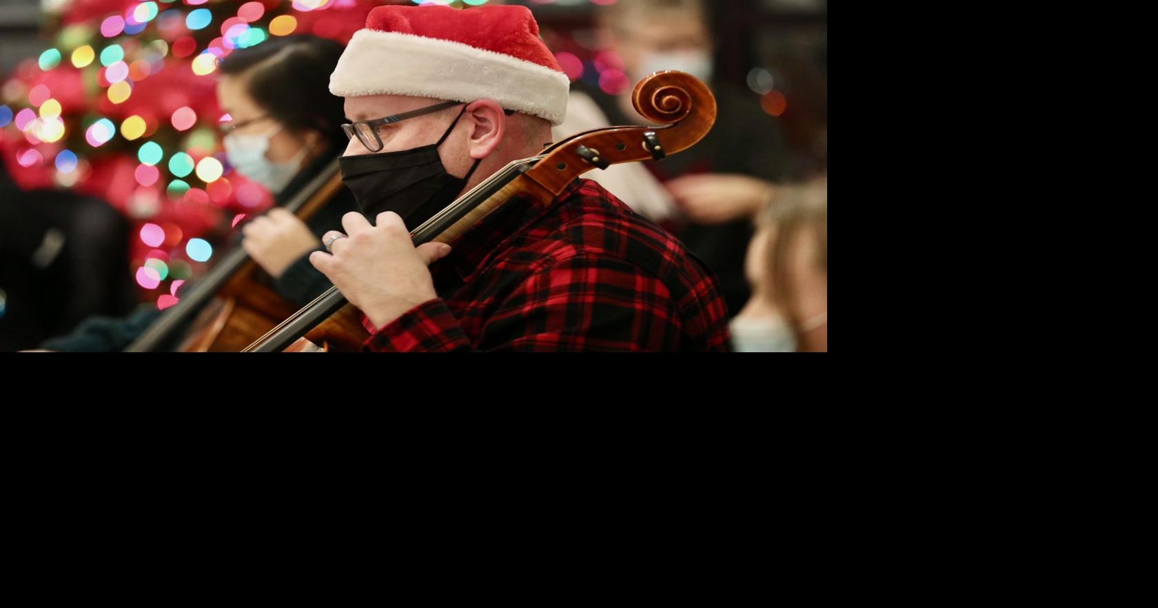 Scenes from Downtown Decatur Christmas Walk