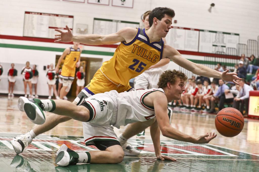 Lincoln S Froebe Taylorville S Bergschneider Receive Ap All State
