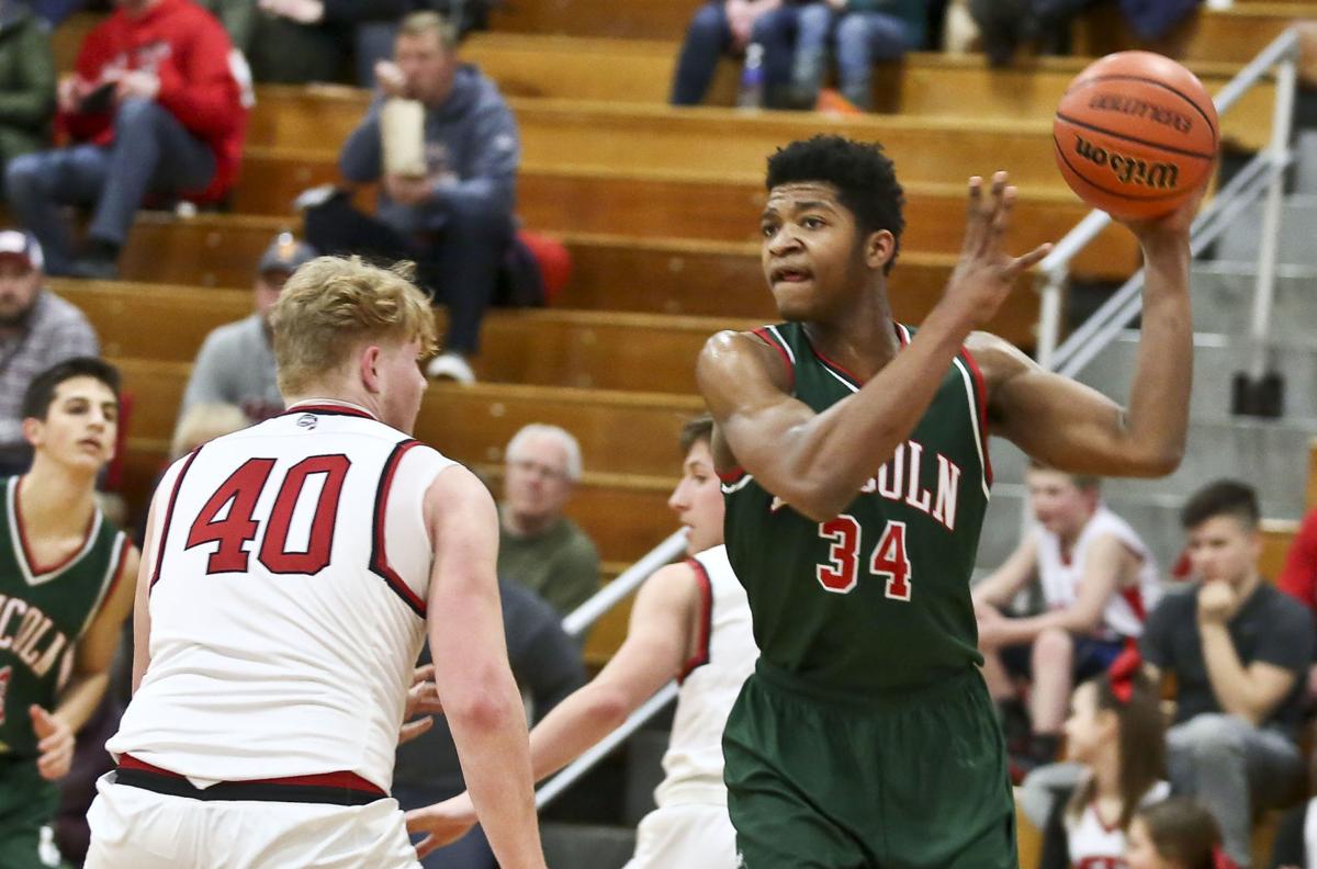 Recruiters High On Potential Of Lincoln S Jermaine Hamlin High School Basketball Herald Review Com