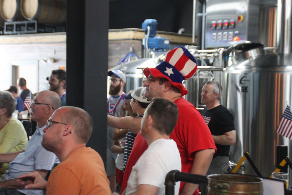 Decatur Watch Party Salutes Women S World Cup Soccer Win Lifestyles Herald Review Com