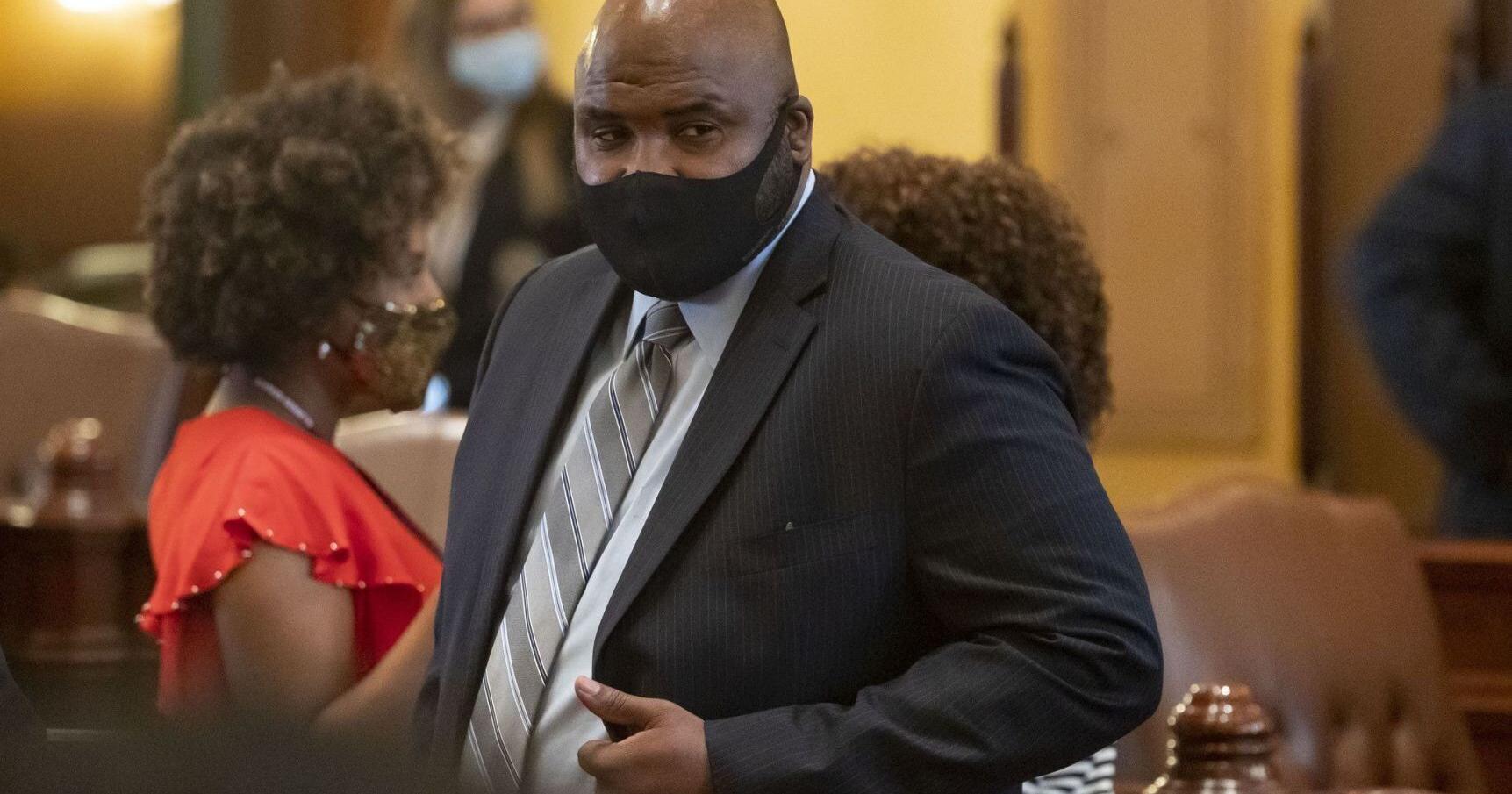 State Sen. Elgie Sims under federal criminal investigation - Vimarsana News