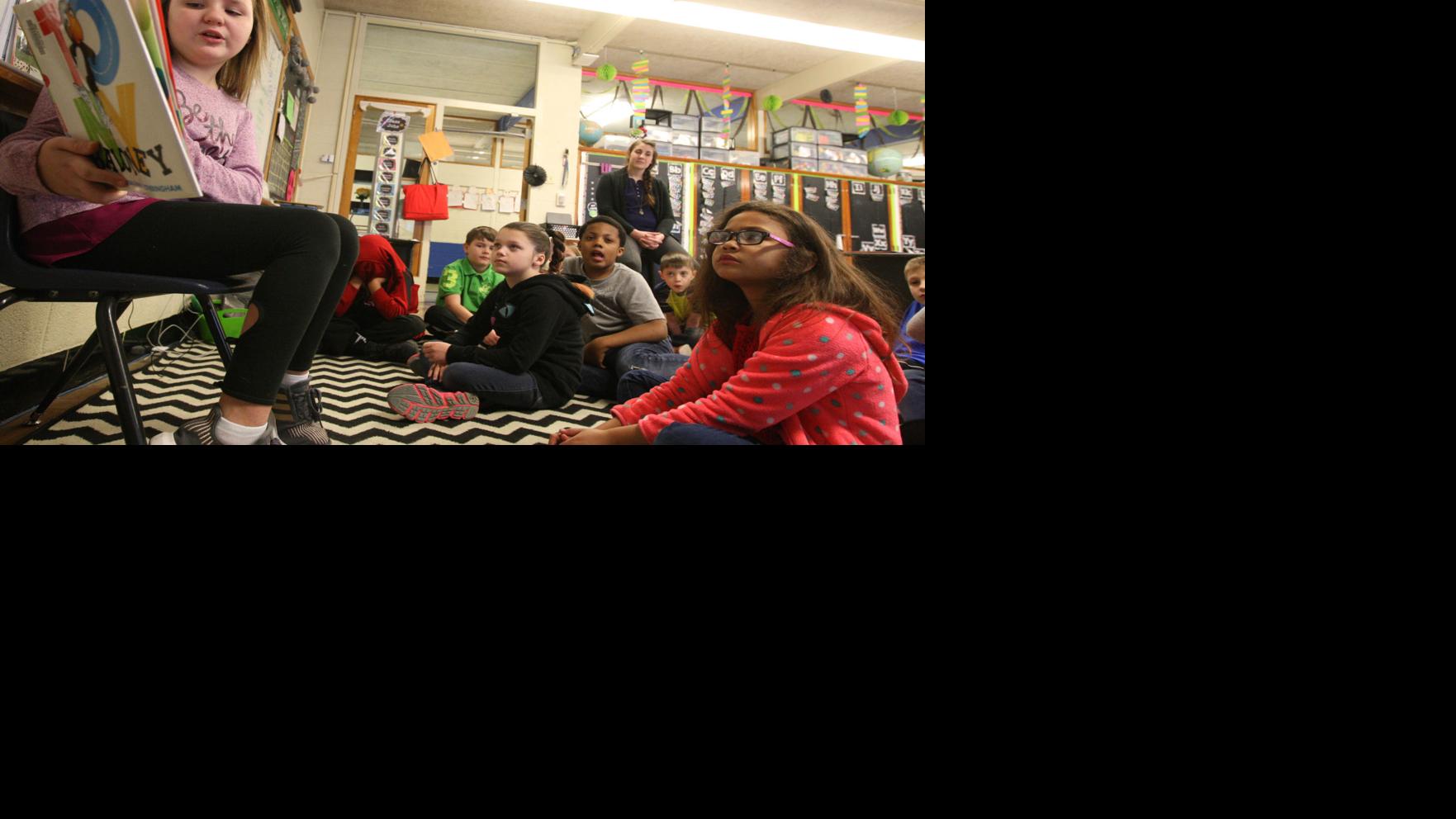 Student mentors make a difference in ArgentaOreana schools IL School News