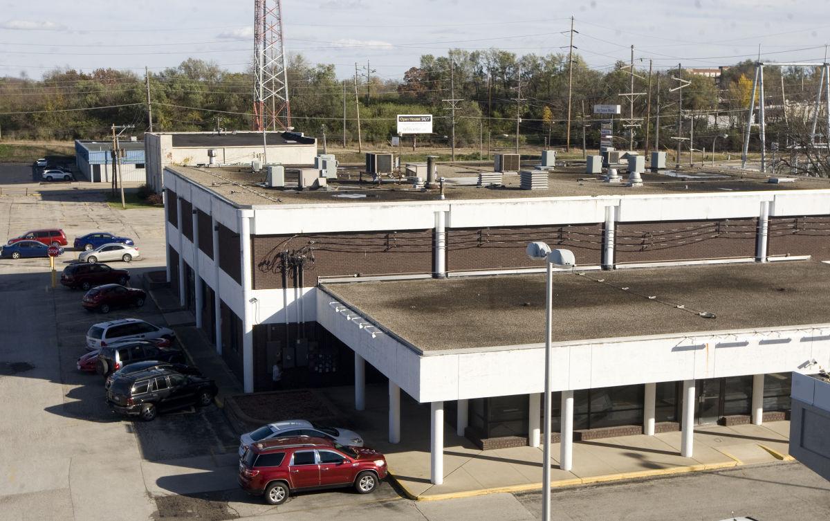 Moldy Decatur Library annex building likely headed for demolition
