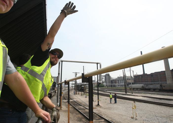 51 000 Base Salary Norfolk Southern Struggling To Hire 30 Train Conductors In Decatur Local Herald Review Com