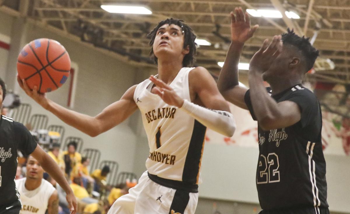 Macon County Boys Basketball Player Of The Year Eisenhower S R J