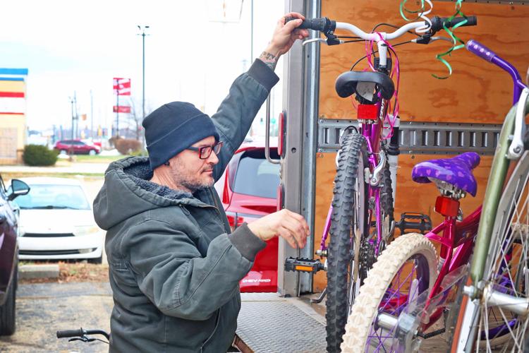 121625-dec-loc-bikedonation_02.JPG