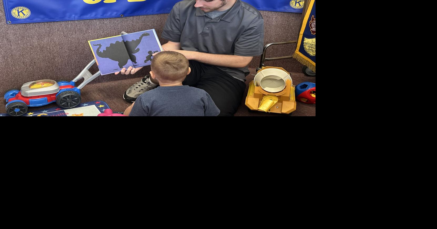 Decatur Kiwanis unveil Little Free Libraries