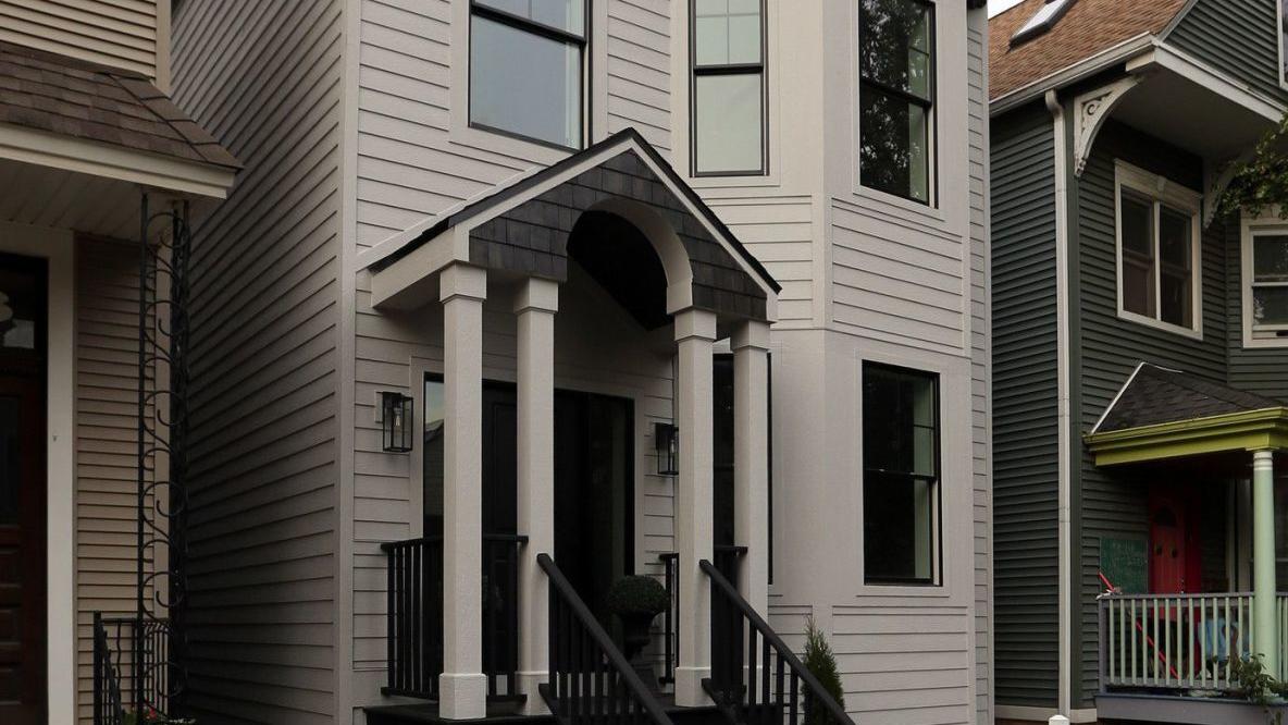'Windy City Rehab' home where work was ordered to be stopped sells for $1.5 million | State and Regional - Vimarsana News