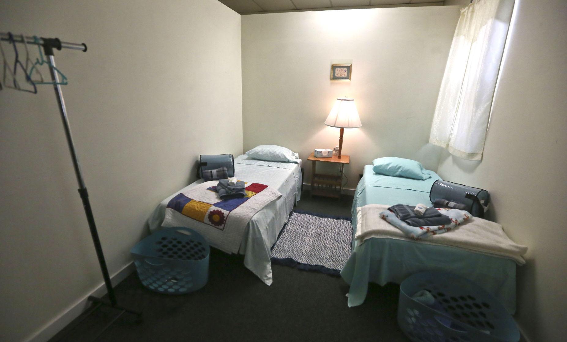 Women's homeless shelter opens in Decatur