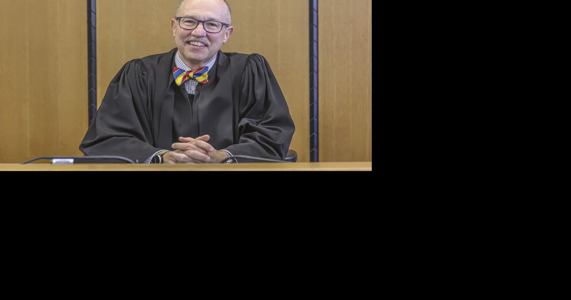 Decatur's Judge Thomas Little set to retire, along with his bow ties