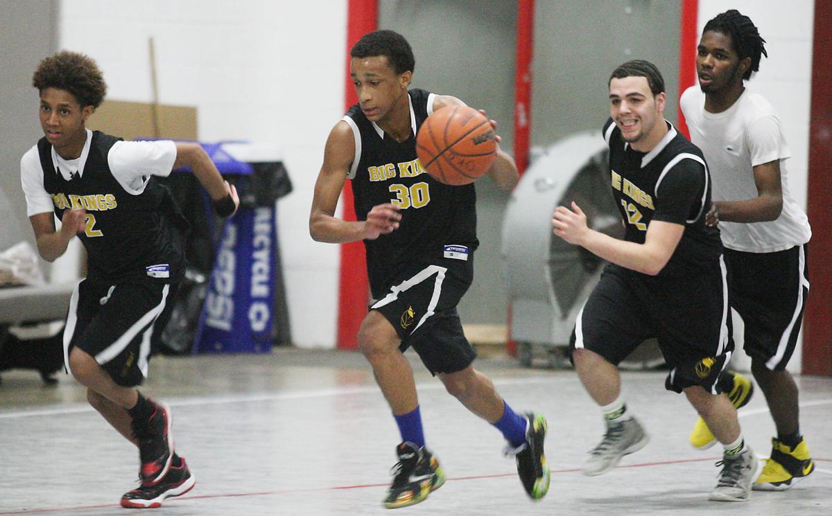 Big Kings Basketball Gives Teens Shot At Better Lives Local Herald Review Com