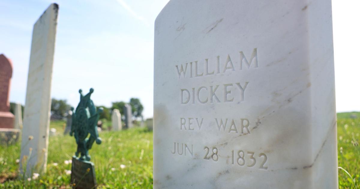 062826-illinois-250-graves_04.JPG
