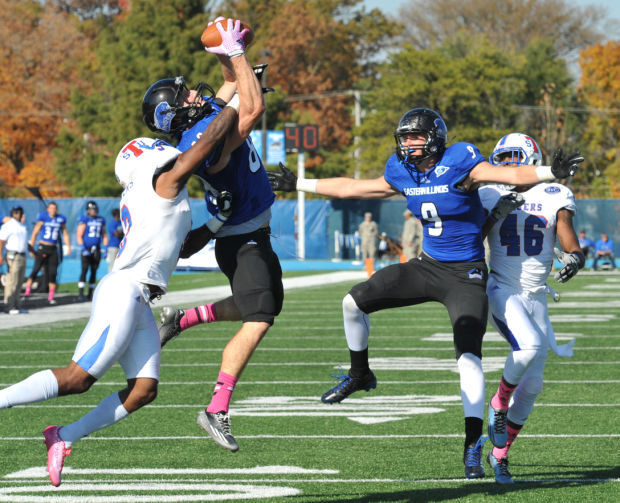 Tony Romo To Be Featured On A Football Life - Eastern Illinois University  Athletics