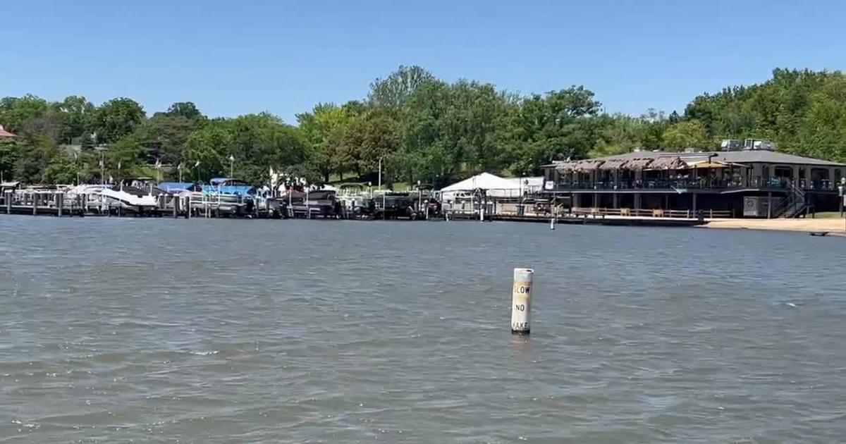 Lake Decatur is transformed into a racing circuit