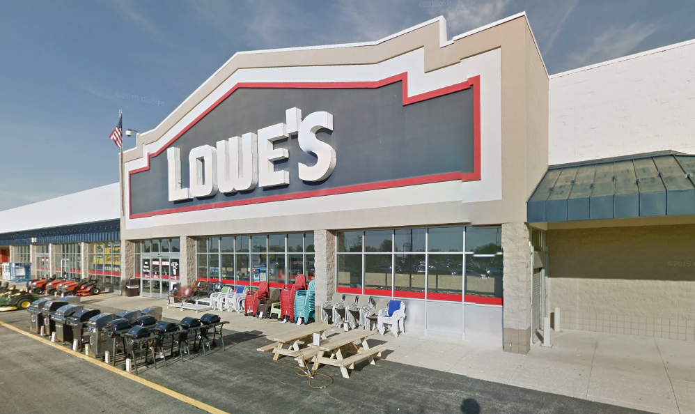 lowes the layoff