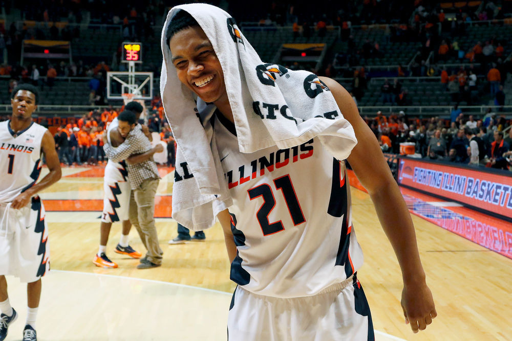 PHOTOS Illinois basketball exhibition game vs. Quincy Photo