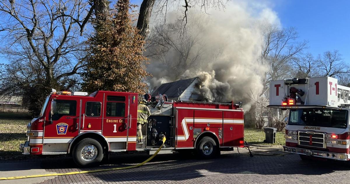 One injured in Decatur fire