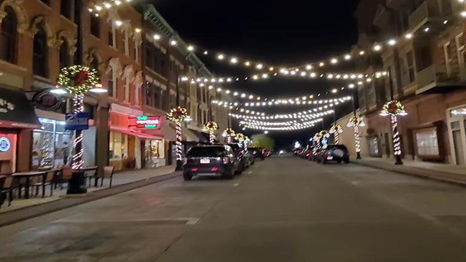 Downtown Decatur Il Christmas Walk 2022 Decthetown Making A List, Checking It Twice For Downtown Decatur Christmas  Events | People | Herald-Review.com