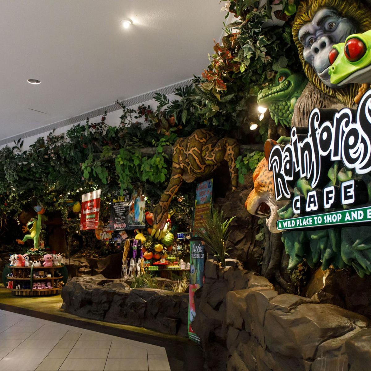 Woodfield Mall replaces Rainforest Cafe with Peppa Pig | Travel | herald-review.com Woodfield Mall replaces Rainforest Cafe with Peppa Pig | Travel | herald-review.com