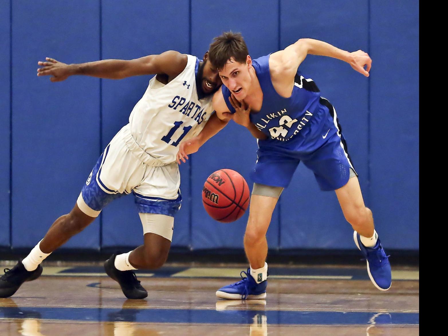 Millikin Men S Basketball Wins Season Opener Against Dubuque