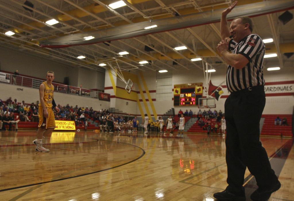 The Central Illinois Referee Shortage Is Worsening Here S Why