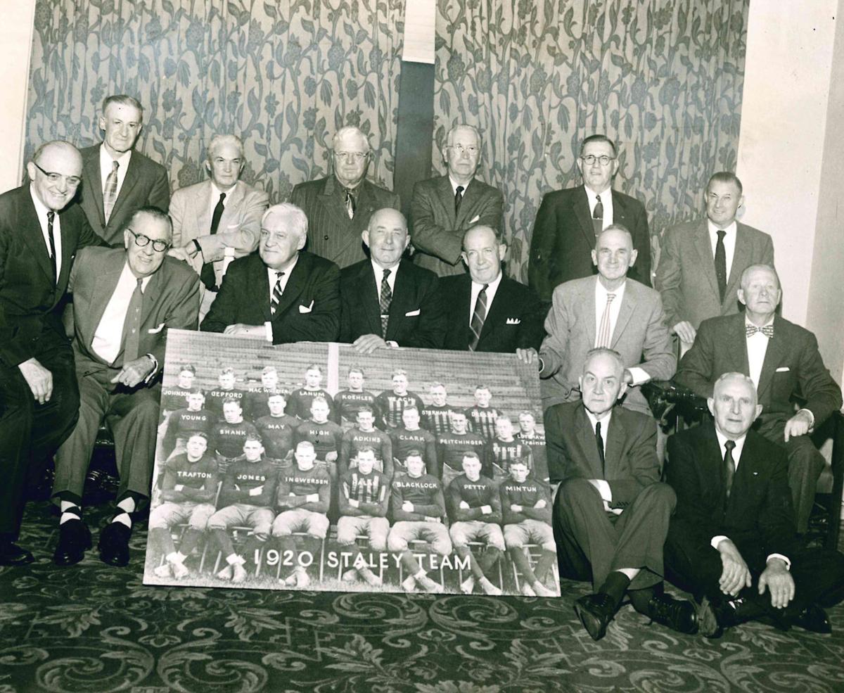 1920 Decatur Staleys Team Photo (First Year Bears). – Memorabilia Expert