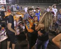 HR 100 105 07.05.18.JPG