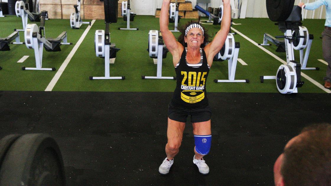 Decatur Residents Make International Crossfit Games A Family Activity Lifestyles Herald Review Com Decatur Residents Make International Crossfit Games A Family Activity Lifestyles Herald Review Com