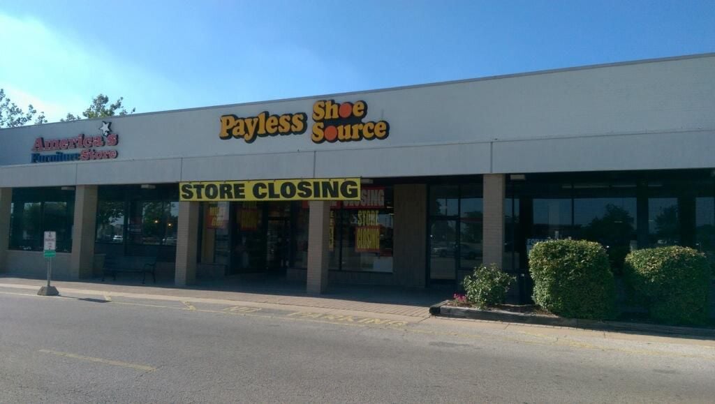 payless north point mall