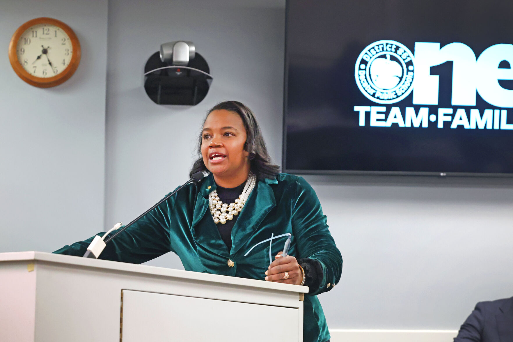 Decatur Public Schools announce plan to discontinue extended day ...