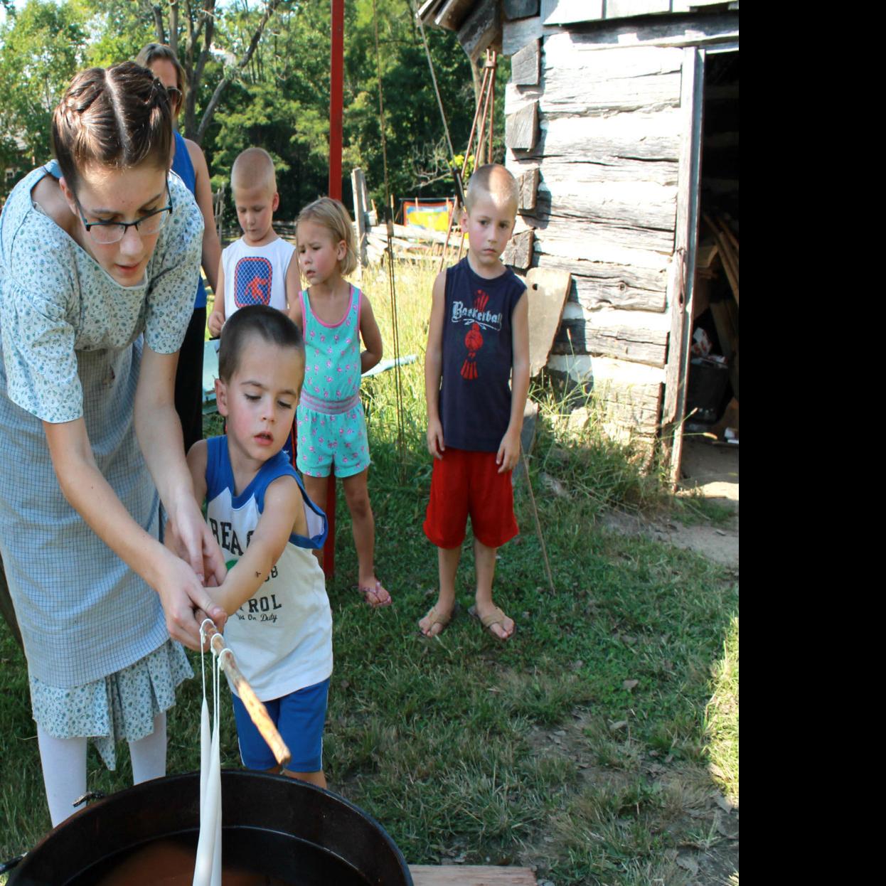 Lincoln Log Cabin State Historic Site Hosts Harvest Frolic