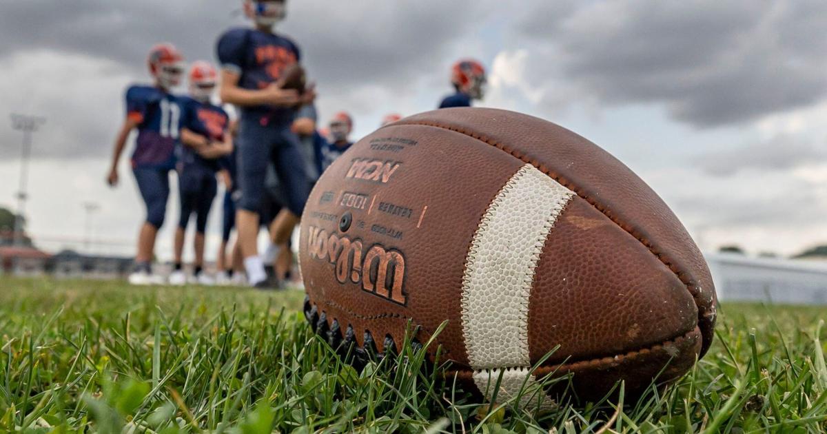 Week 9 football scores from throughout the Central Illinois area