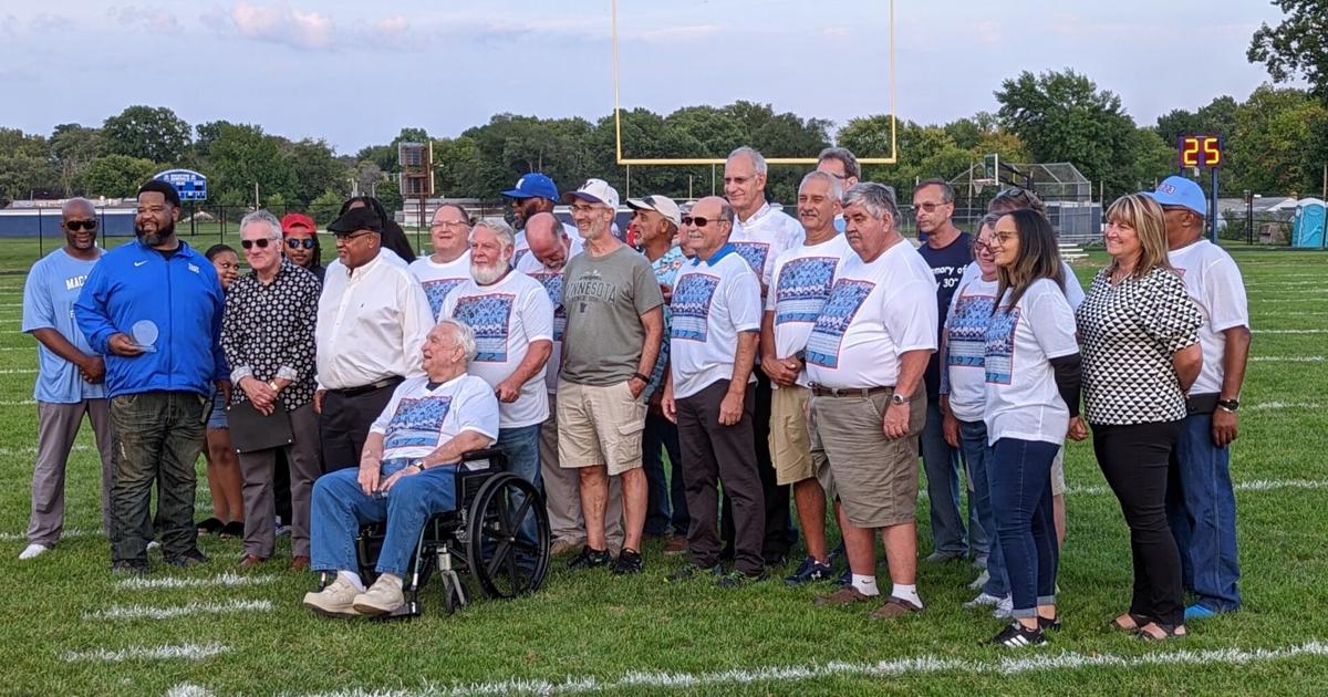 Photos: Latest Decatur Athletic Hall of Fame class honored at halftime ...