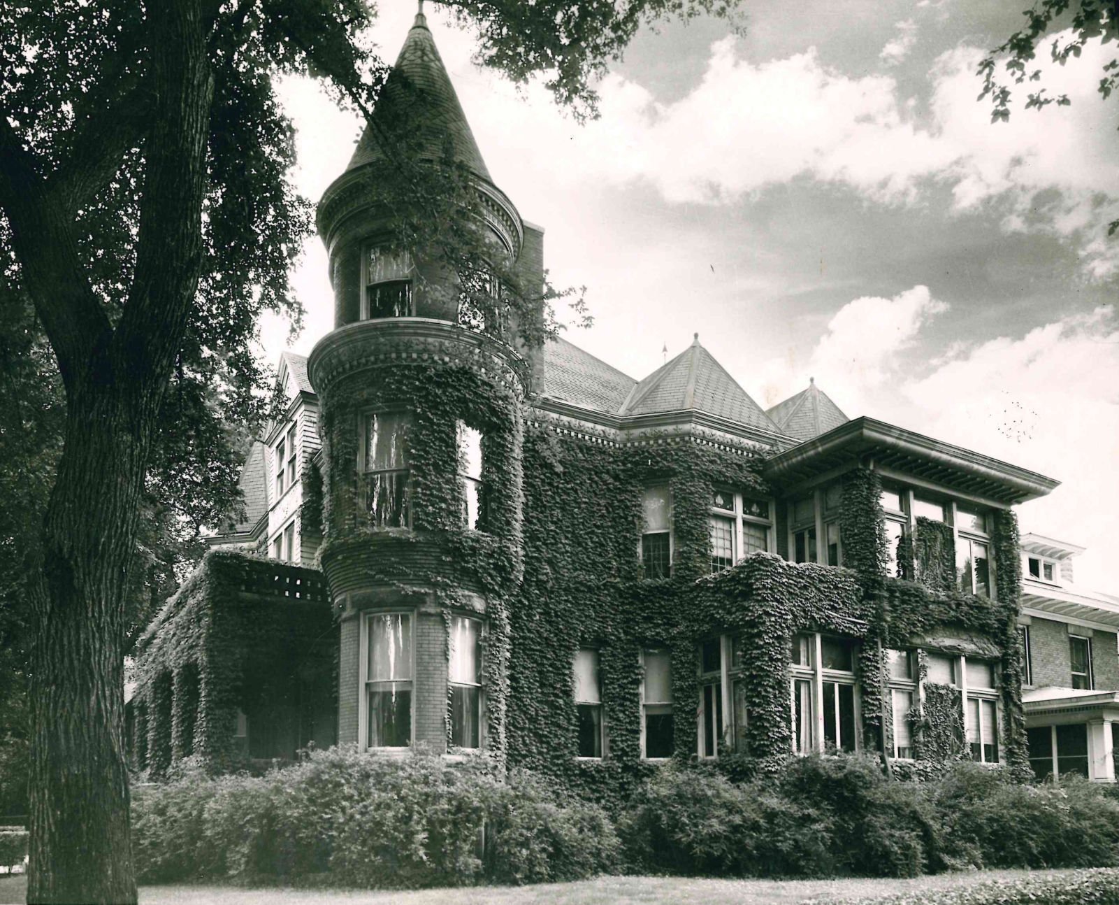 Is This Decatur Home Haunted? The Tale Of The 'black Ghost' | Local ...